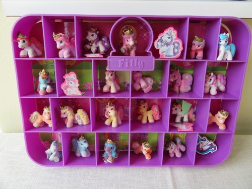 Filly pferde regal - pferde,