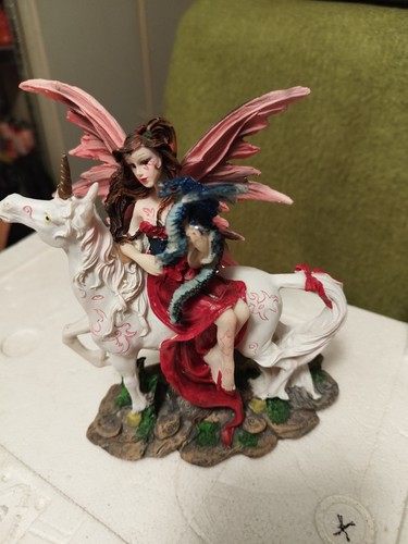 Elfe auf einhorn - elfe,