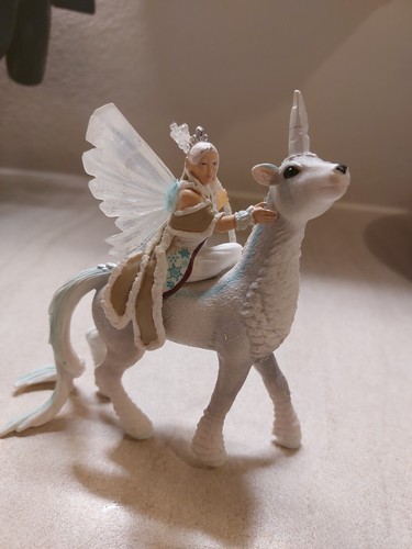 Schleich sunaya mit eiseinhorn - schleich,