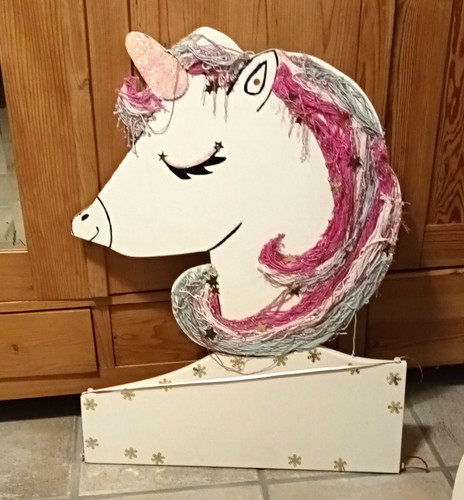 Einhorn weihnatskalenderaus - einhorn,