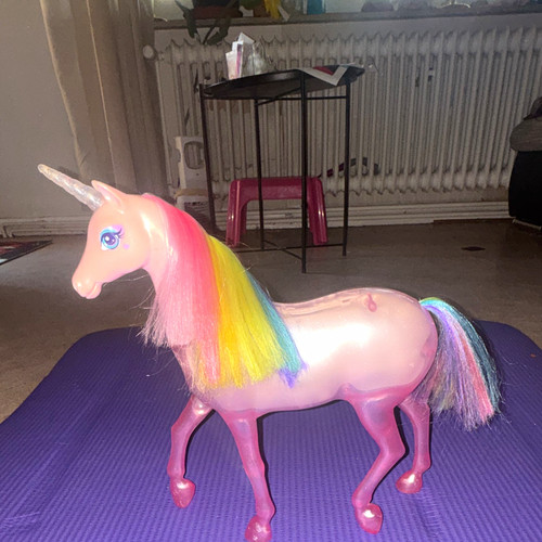 Einhorn tier spielzeugfigur - einhorn, tier-spielzeugfigur